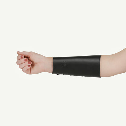 Armguard Rock